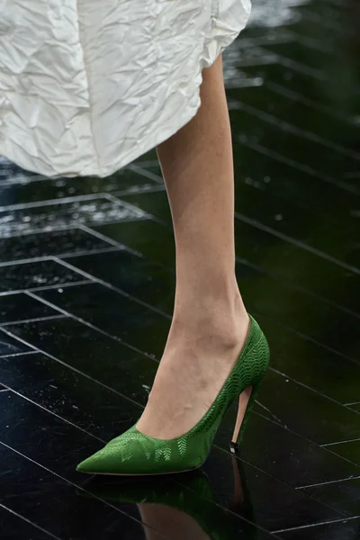 Look 32